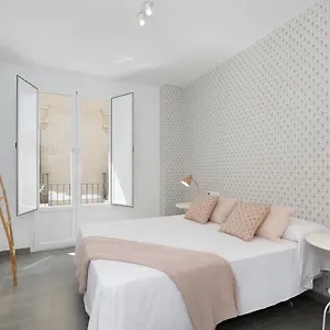 https://hi-room-smart-apartments-he.es-andalucia.com